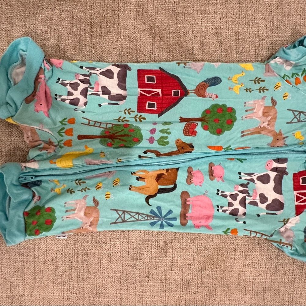 Little sleepies Baby Farm Animal Zip Romper 6-12 months great condition